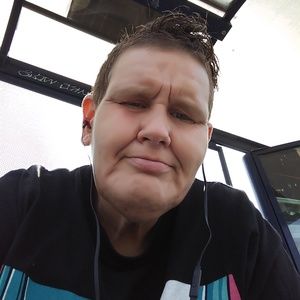 Meet your Posher, Zoie